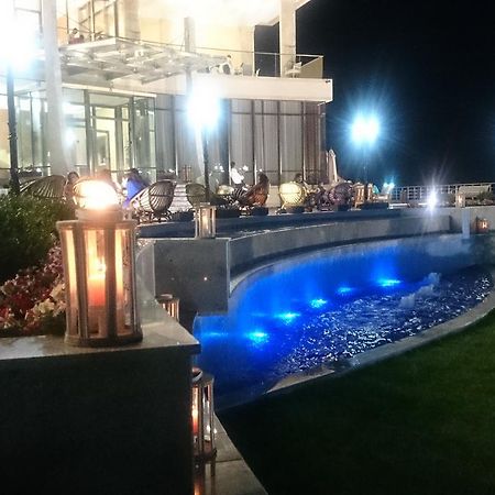 Hotel Sheki Park Exteriér fotografie