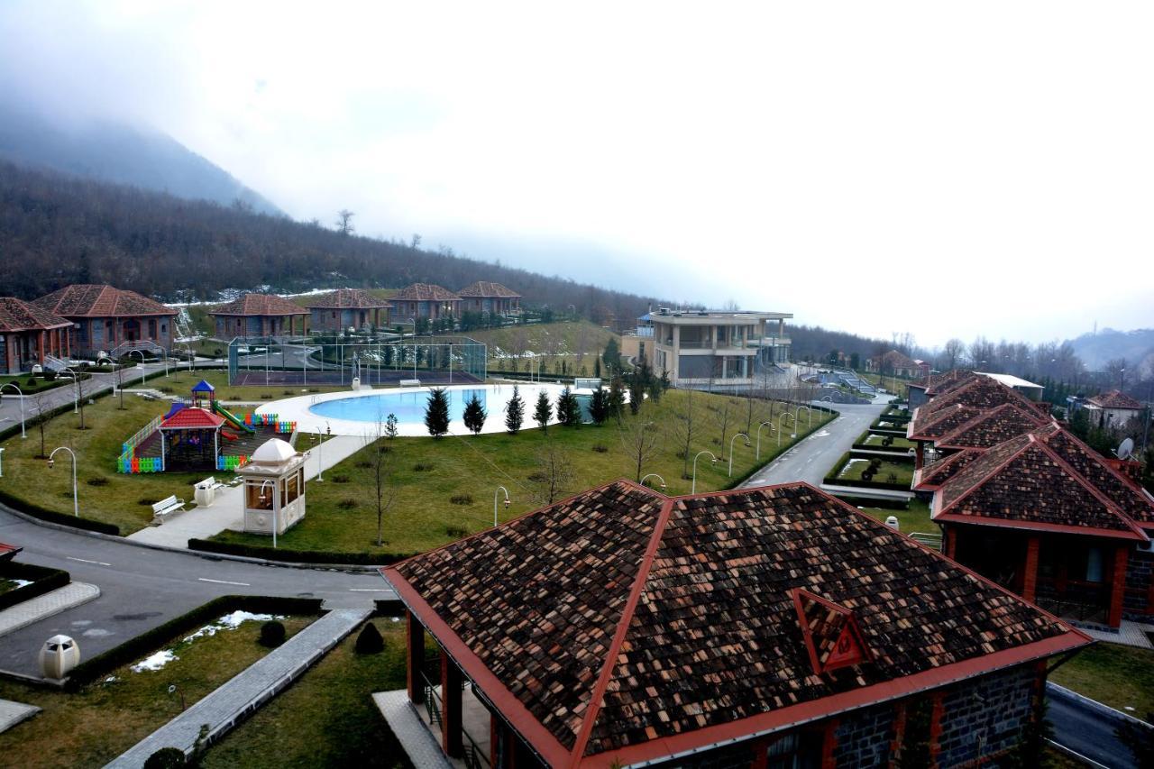 Hotel Sheki Park Exteriér fotografie